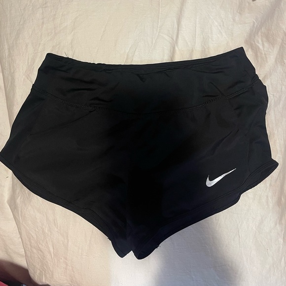 Nike Dri-fit Small Shorts - Picture 1 of 4